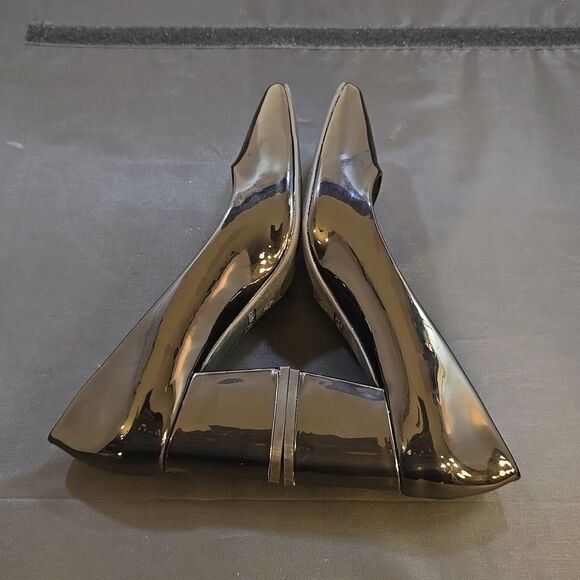 BRAND NEW ROUGE HELIUM POINTED TOE GLOSSY BLOCK-HEEL SLIP-ON PUMP - Picture 13 of 15